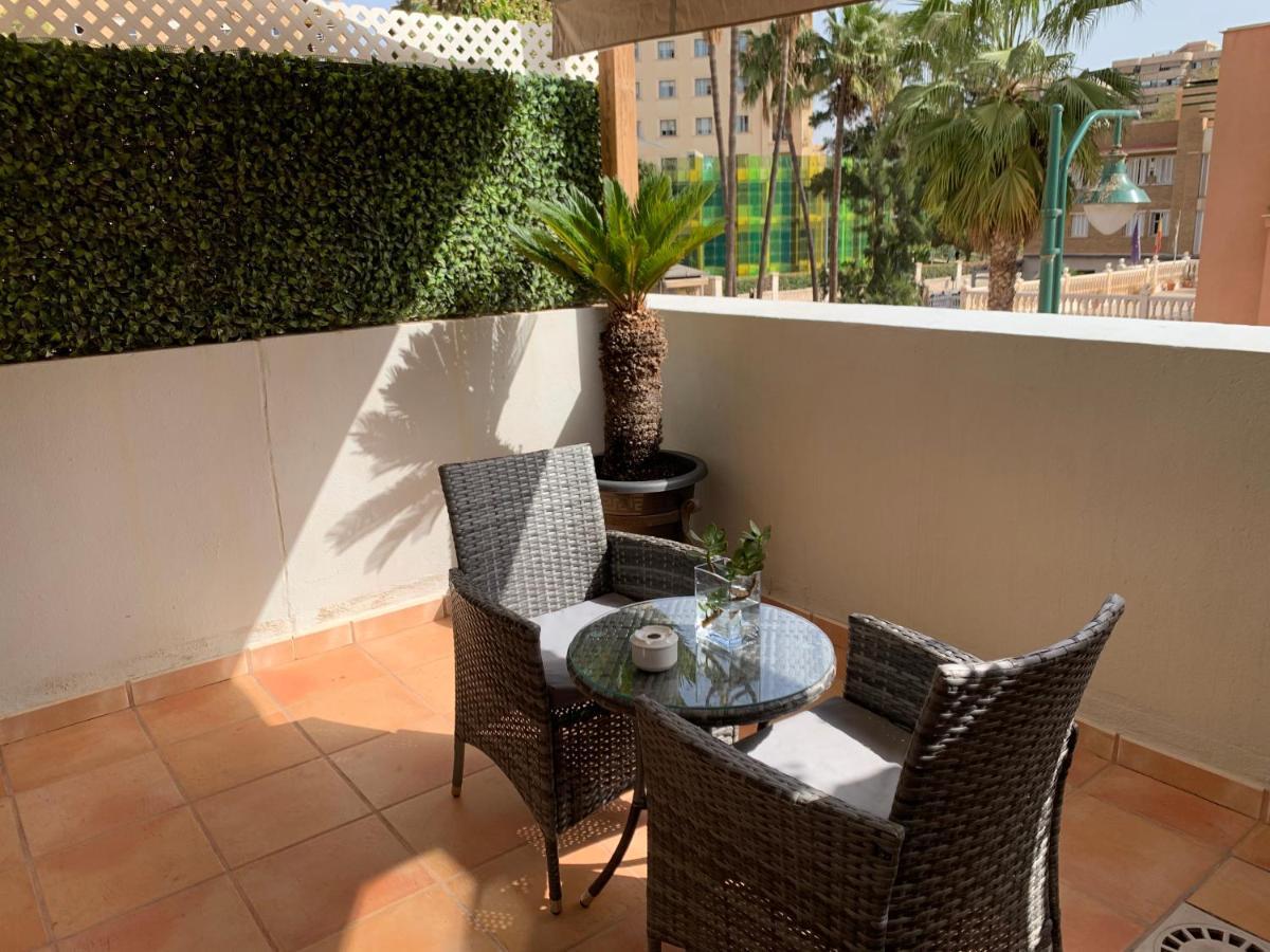 Kentia Rooms Malaga Exterior photo