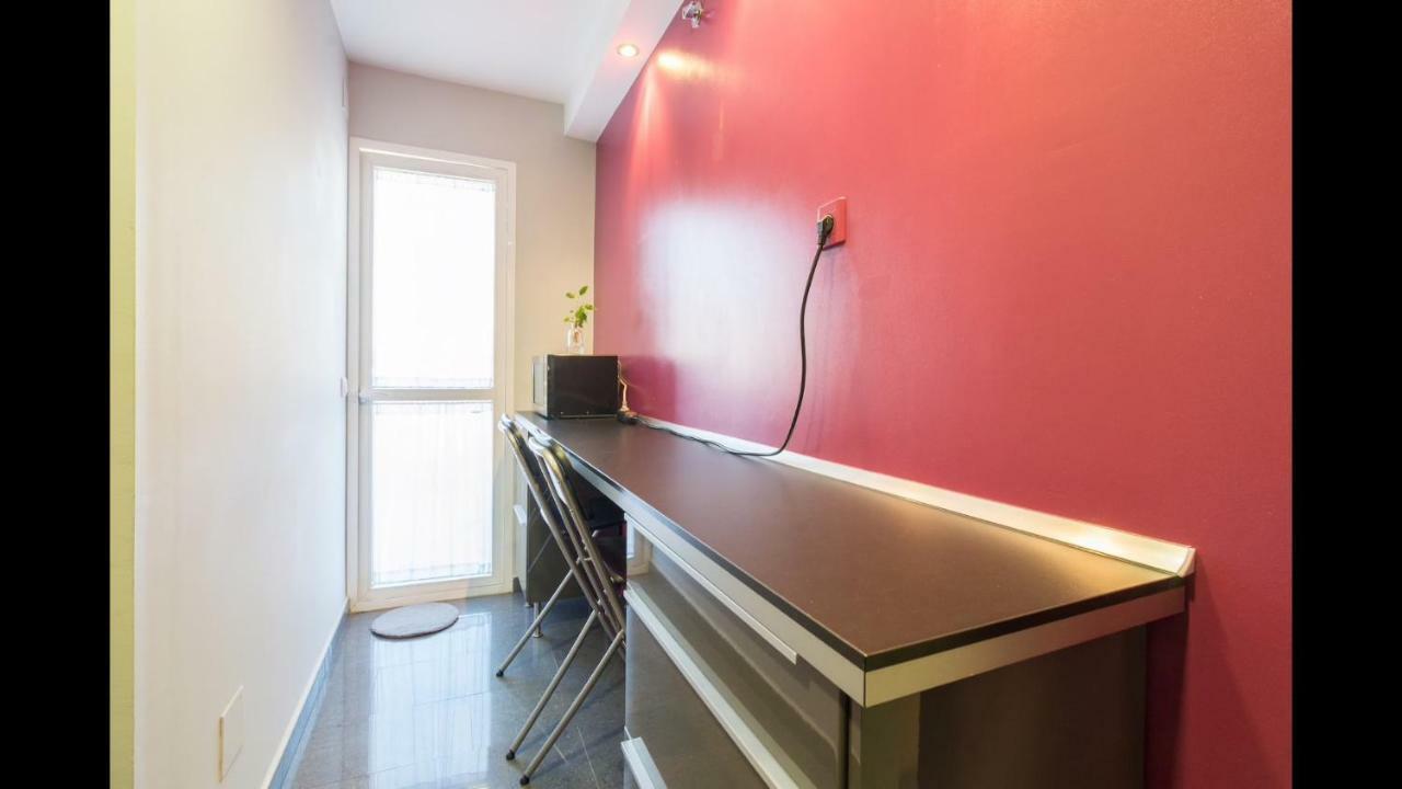 Kentia Rooms Malaga Exterior photo