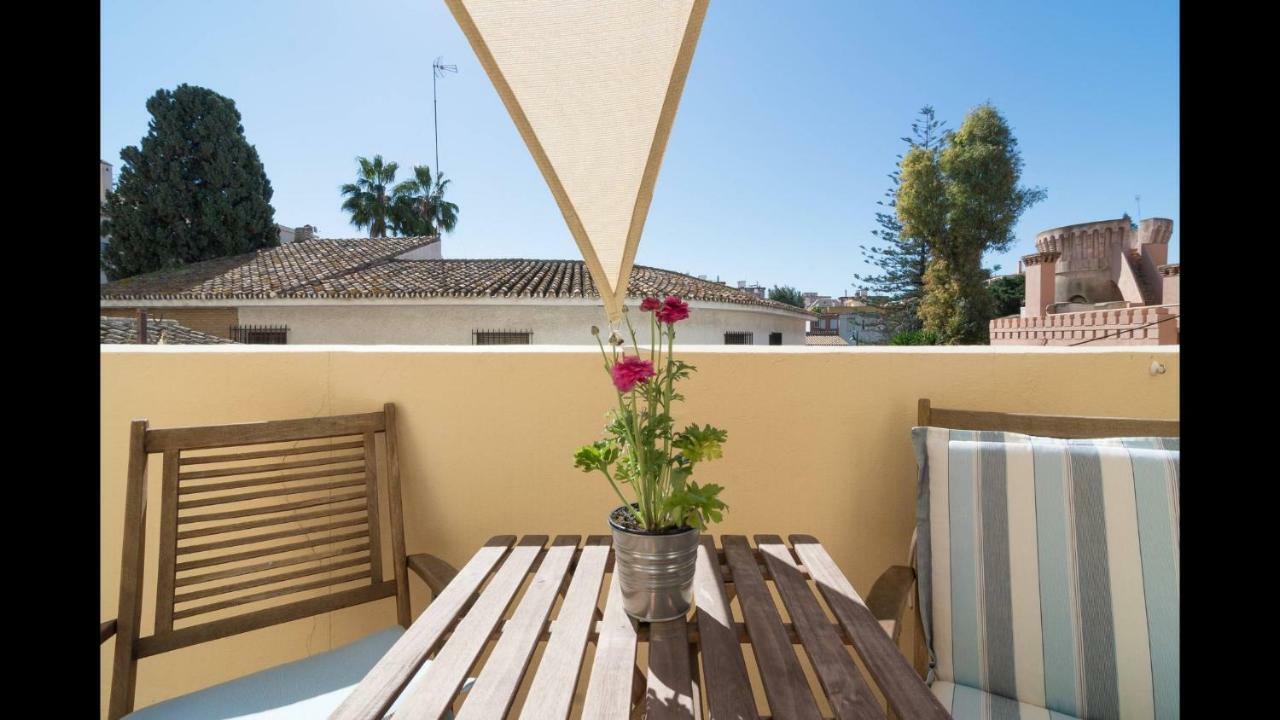 Kentia Rooms Malaga Exterior photo